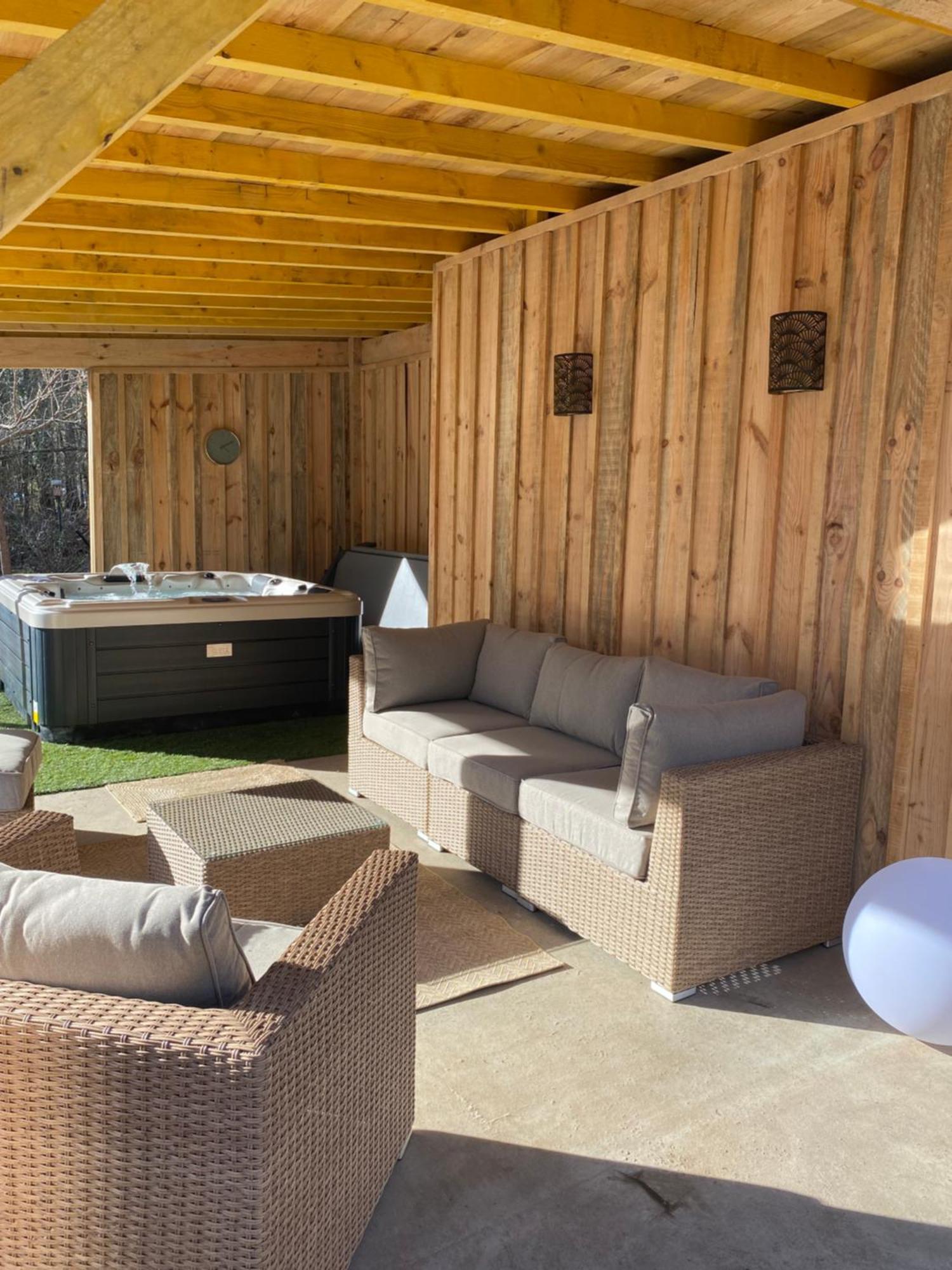 Gites & Spa De Charme " Ploum" Pouydesseaux Exterior foto